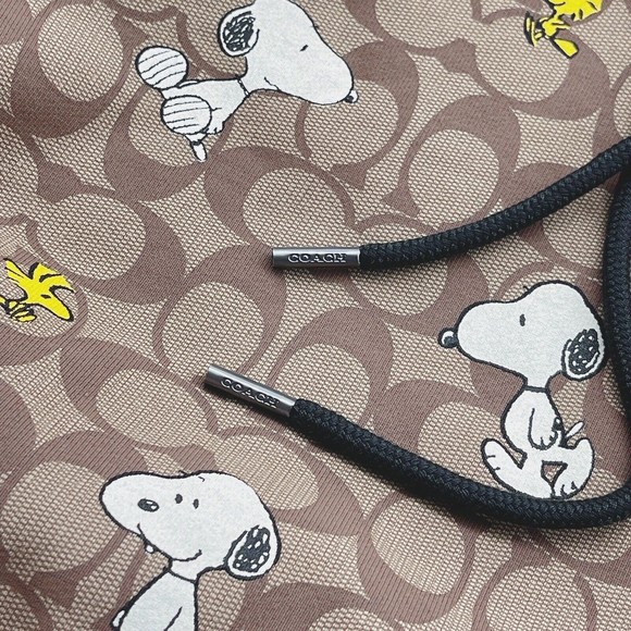 Coach X Peanuts XS CE545 Signature Snoopy Hoodie NWT Org $378 - Picture 3 of 12